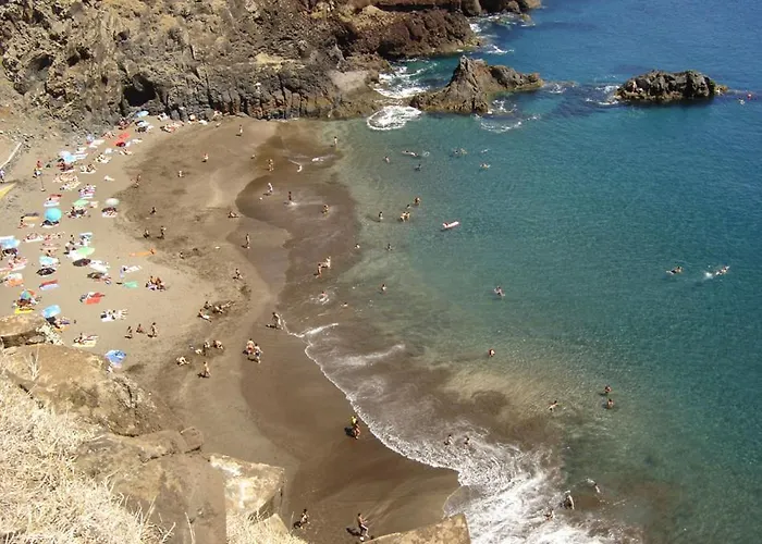 S A L - 招待所 3*